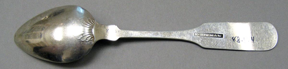 1998.0004.3187 Silver Spoon underside