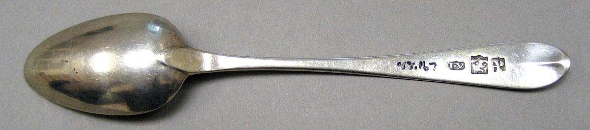1998.0004.3190.002 Silver Spoon underside