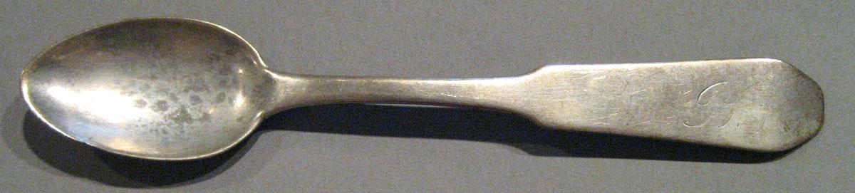 1998.0004.319 Silver Spoon upper surface