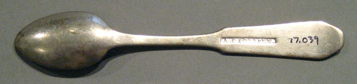 1998.0004.319 Silver Spoon underside