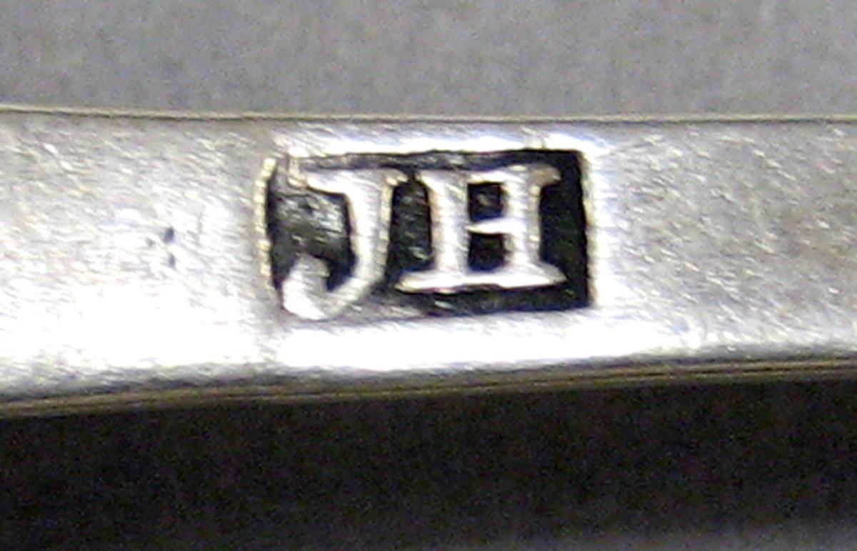 1998.0004.3204 Silver Spoon mark