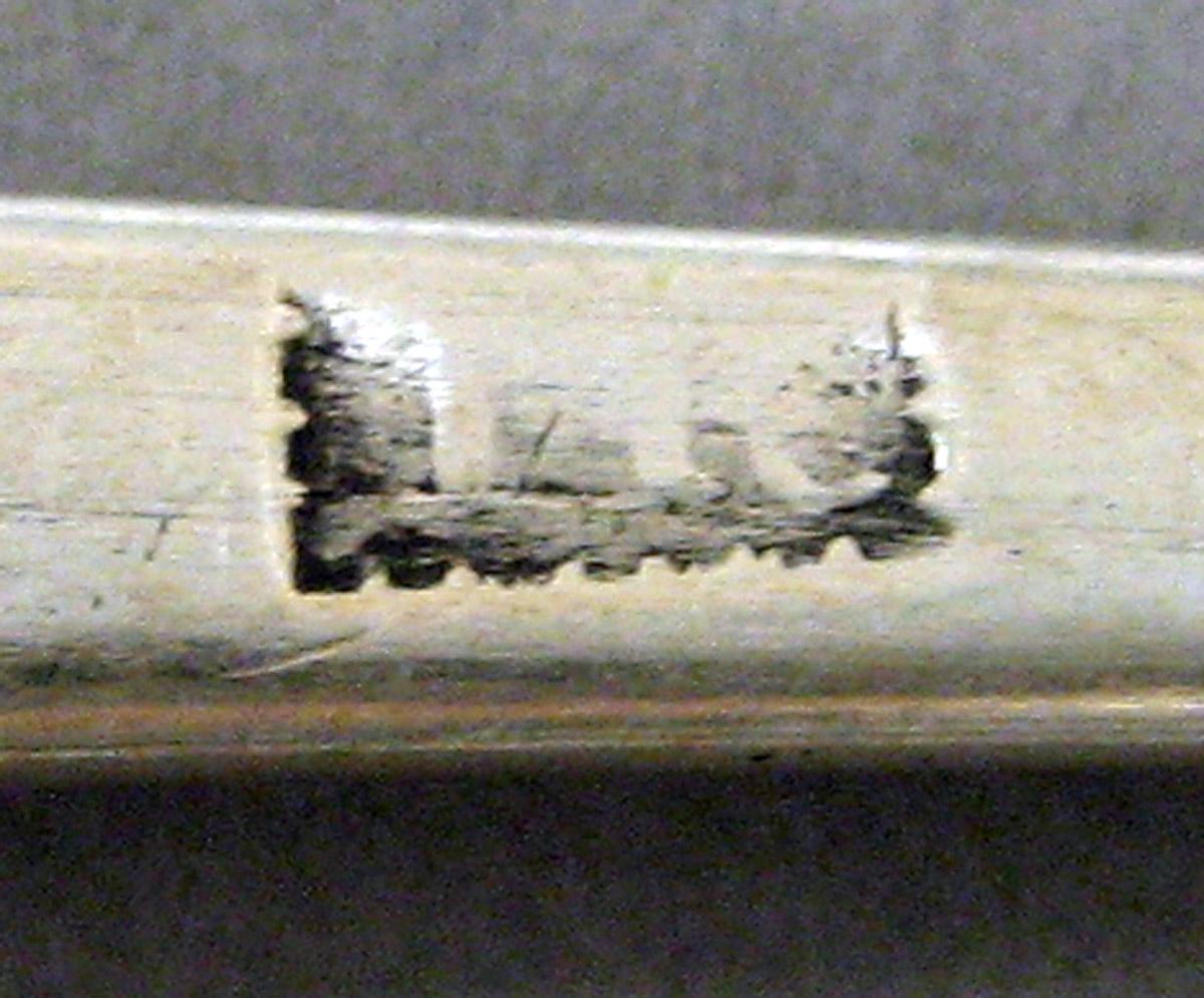 1998.0004.3207 Silver Spoon mark