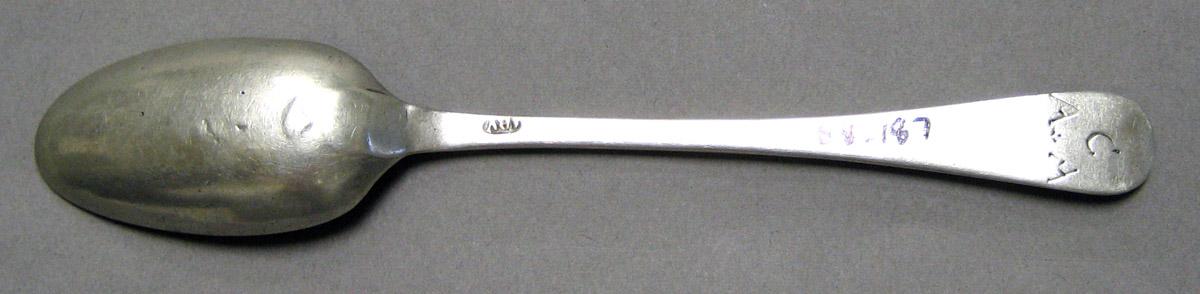 1998.0004.3210 Silver Spoon underside