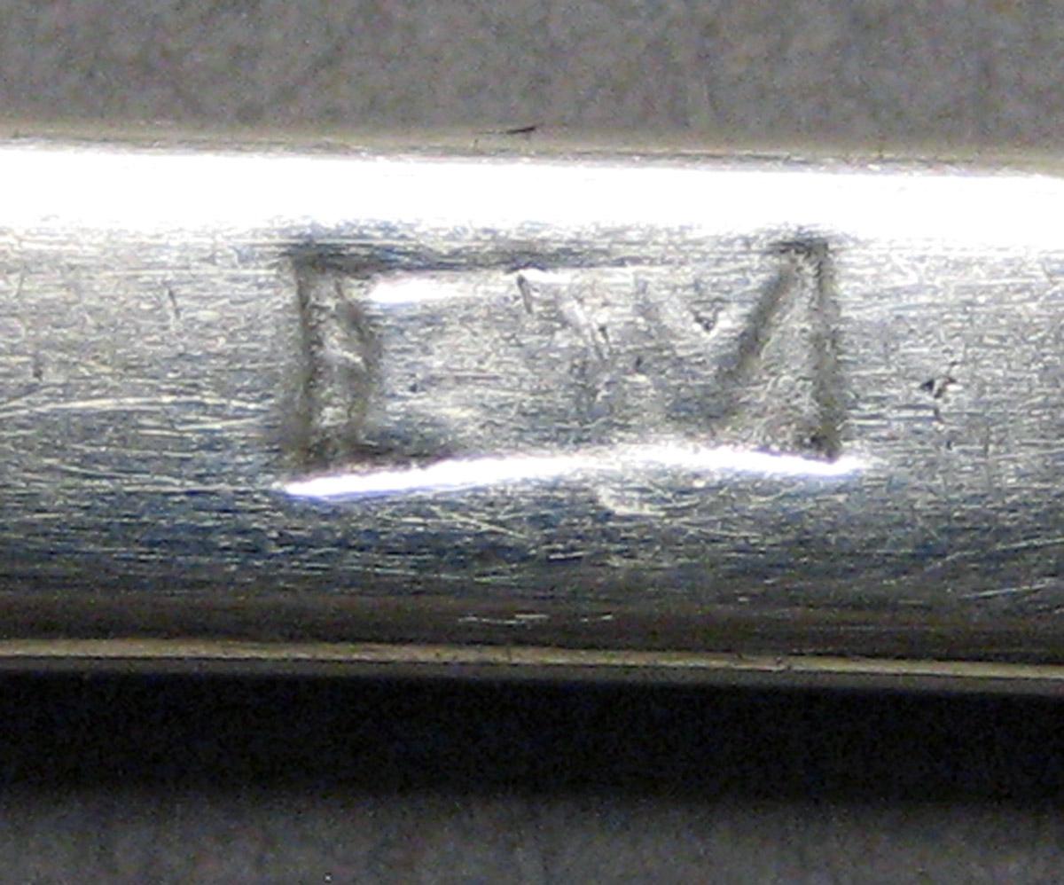 1998.0004.3212 Silver Spoon mark