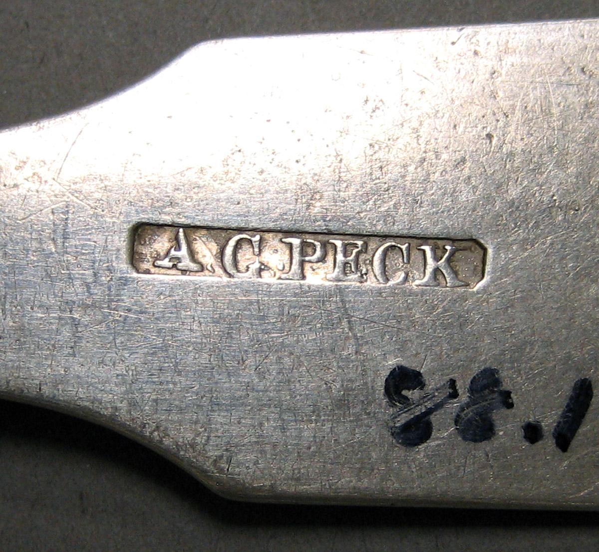 1998.0004.3216.001 Silver Spoon mark