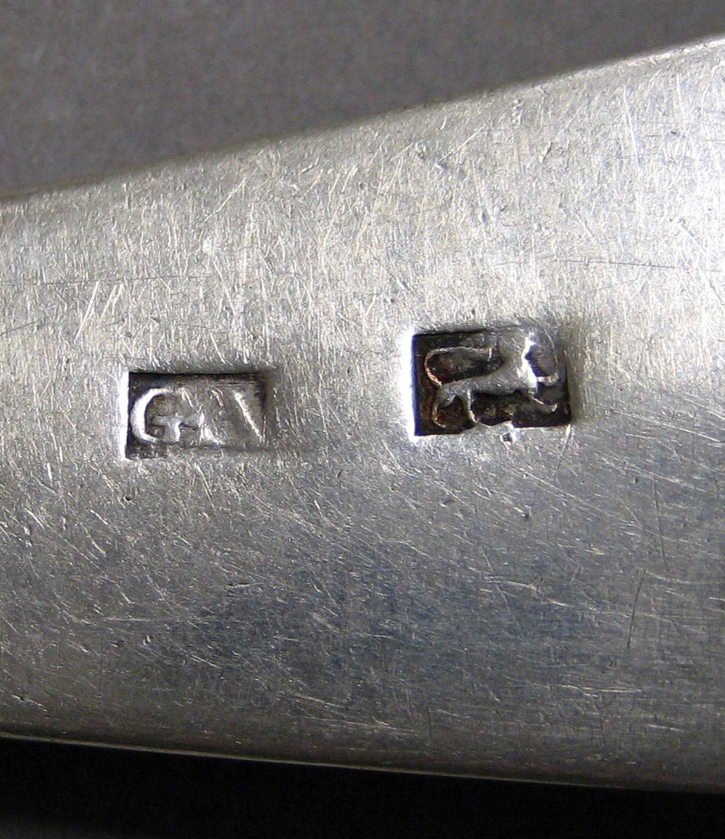 1998.0004.3217 Silver Spoon mark
