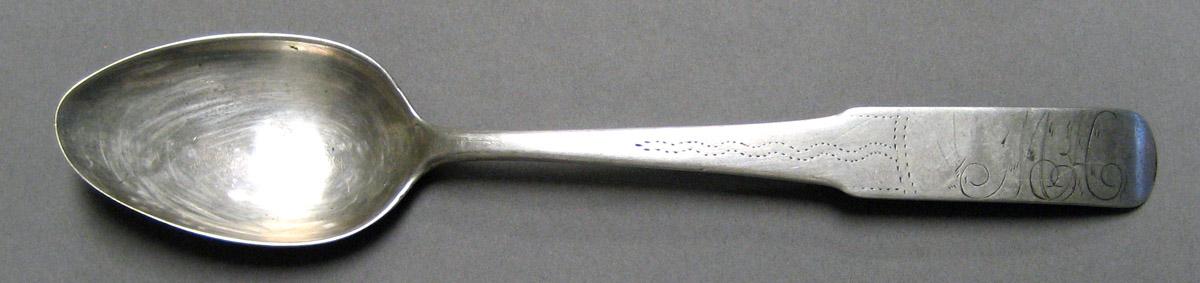 1998.0004.3220 Silver Spoon upper surface