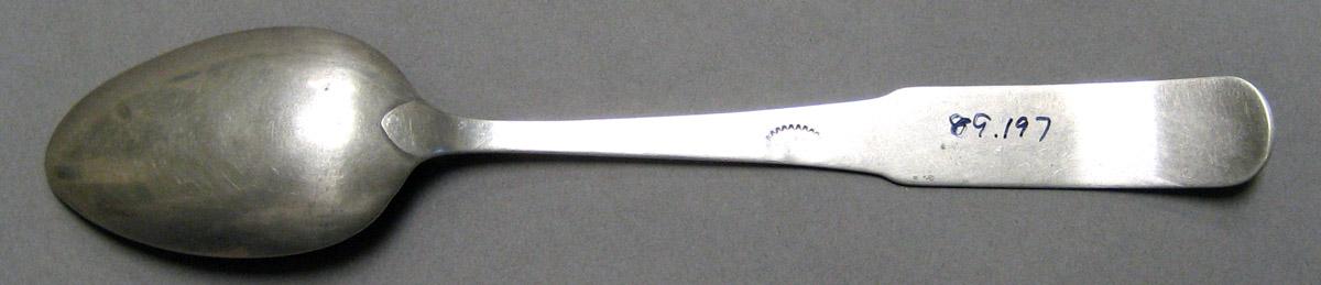 1998.0004.3220 Silver Spoon underside