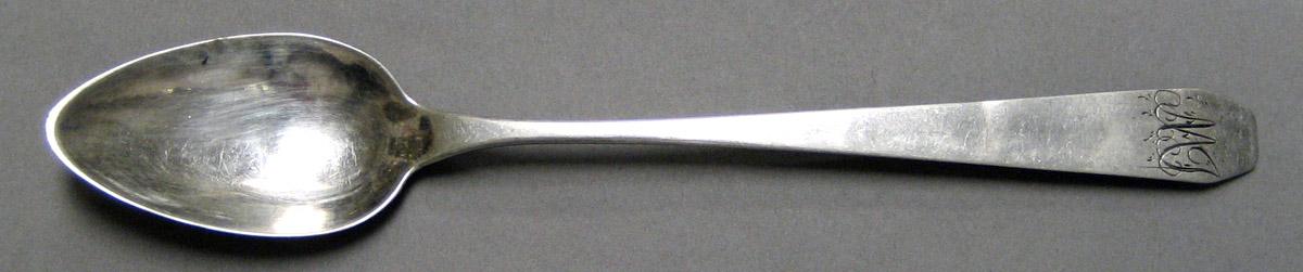 1998.0004.3222 Silver Spoon upper surface