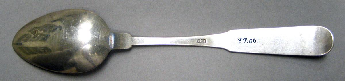 1998.0004.3225 Silver Spoon underside