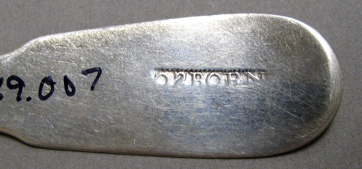 1998.0004.3231 Silver Spoon mark