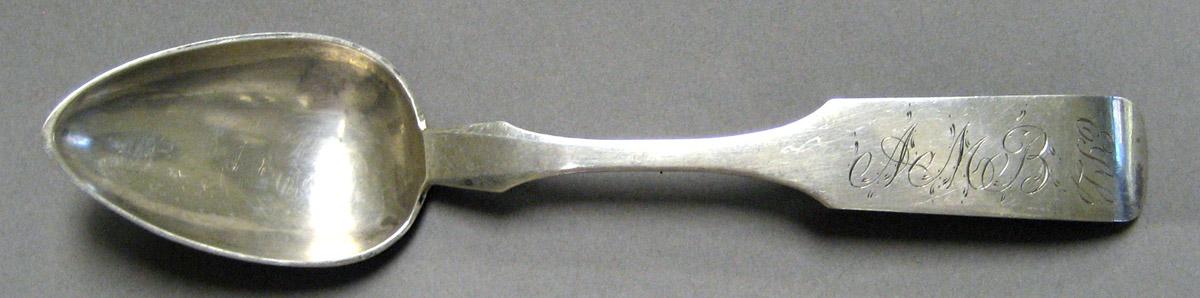 1998.0004.3239 Silver Spoon upper surface