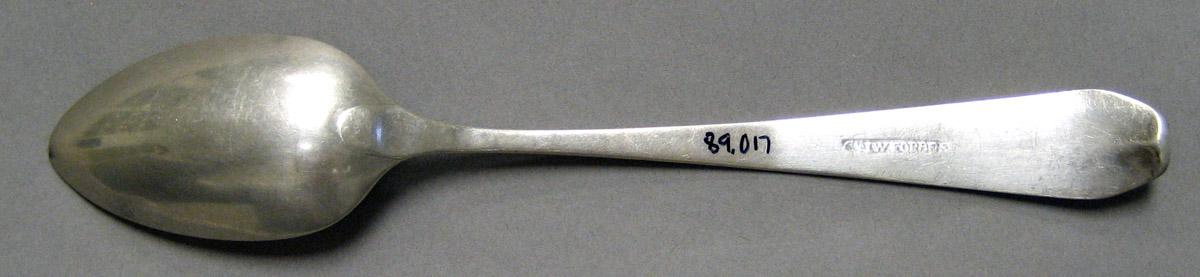 1998.0004.3241.001 Silver Spoon underside