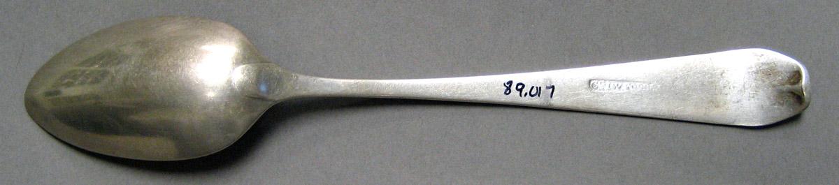 1998.0004.3241.002 Silver Spoon underside