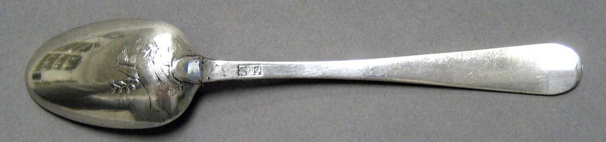 1998.0004.3251 Silver Spoon underside