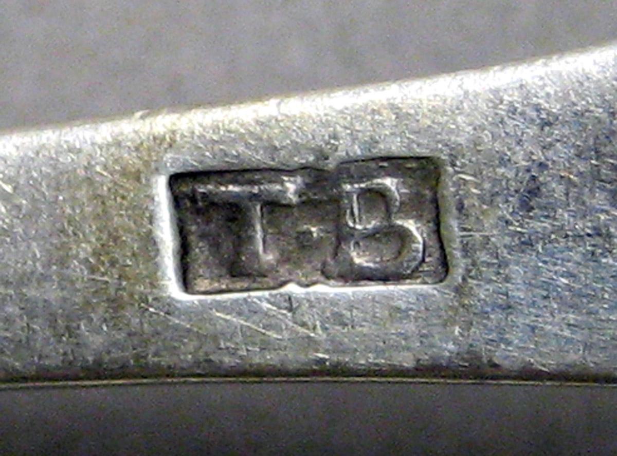 1998.0004.3252.002 Silver Spoon mark