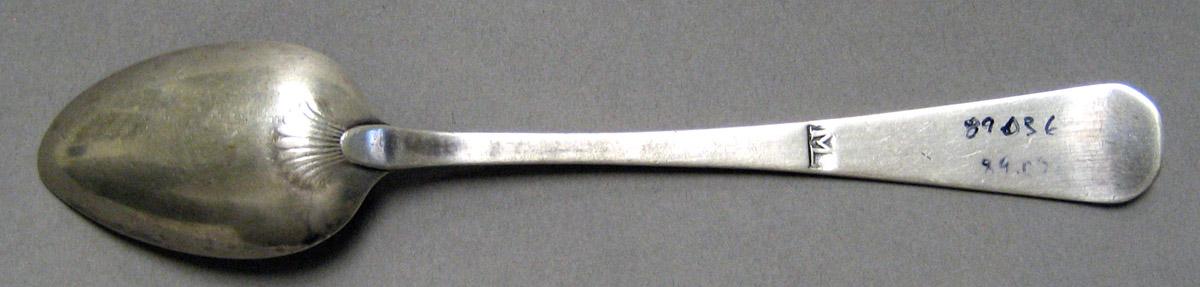 1998.0004.3259.002 Silver Spoon underside