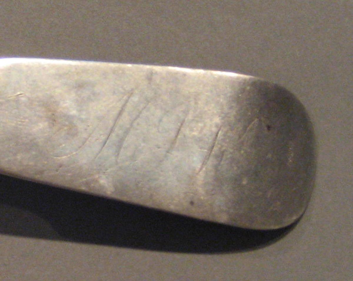 1998.0004.325 Spoon, Teaspoon (inscription)