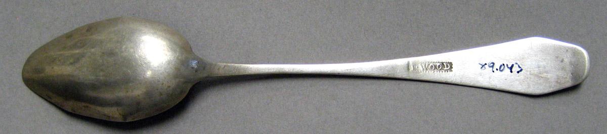 1998.0004.3266 Silver Spoon underside