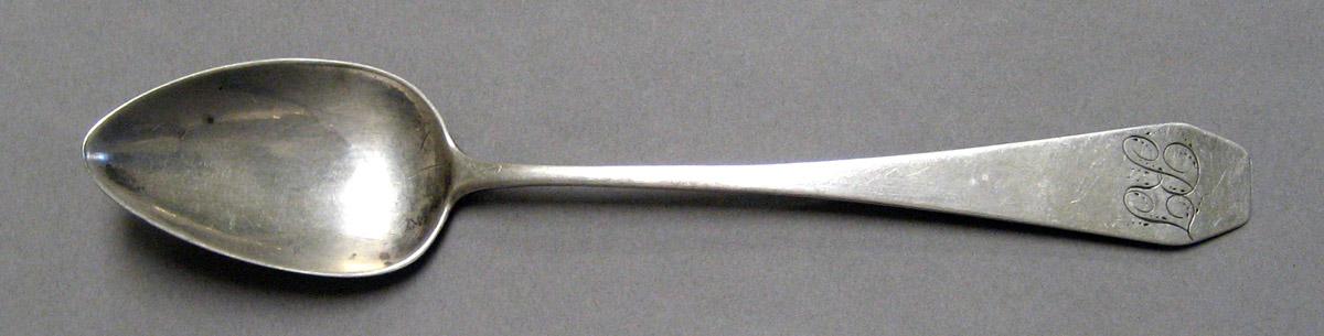 1998.0004.3273.001 Silver Spoon upper surface
