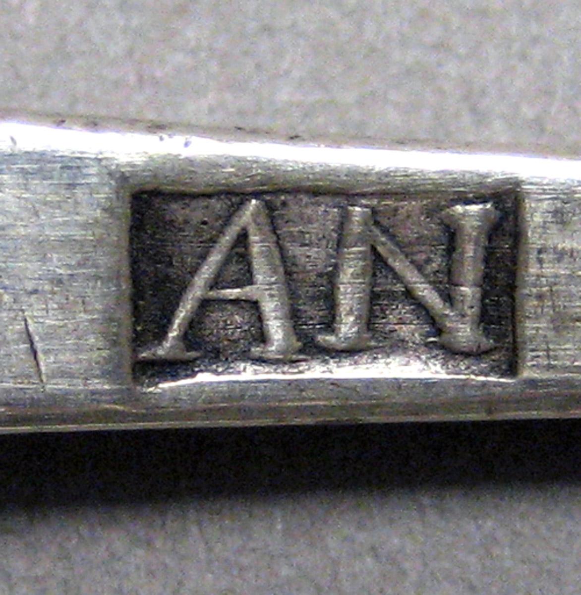 1998.0004.3278 Silver Spoon mark
