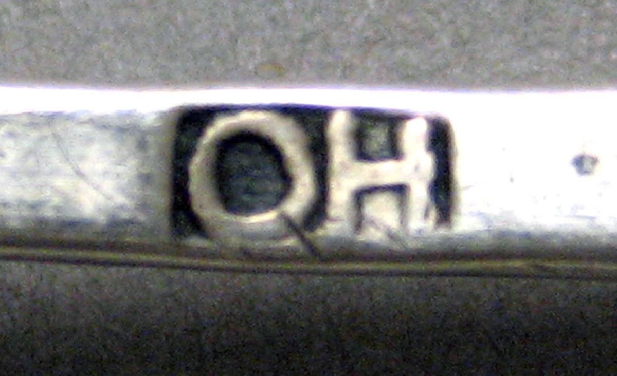 1998.0004.3279 Silver Spoon mark