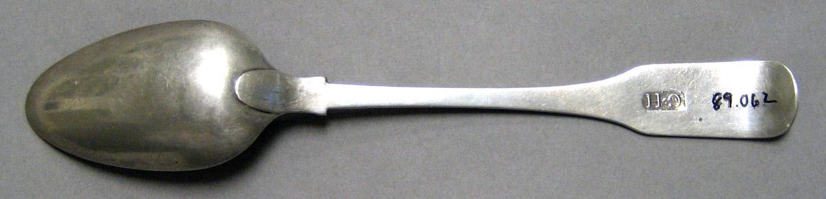 1998.0004.3284 Silver Spoon underside