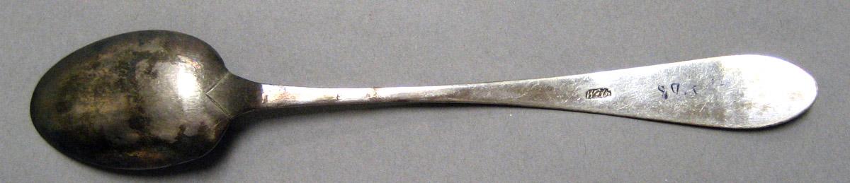 1998.0004.3296 Silver Spoon underside