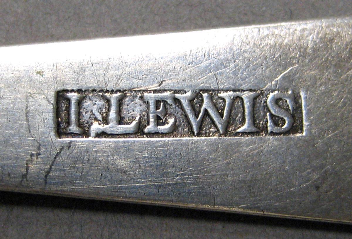 1998.0004.3300 Silver Spoon mark