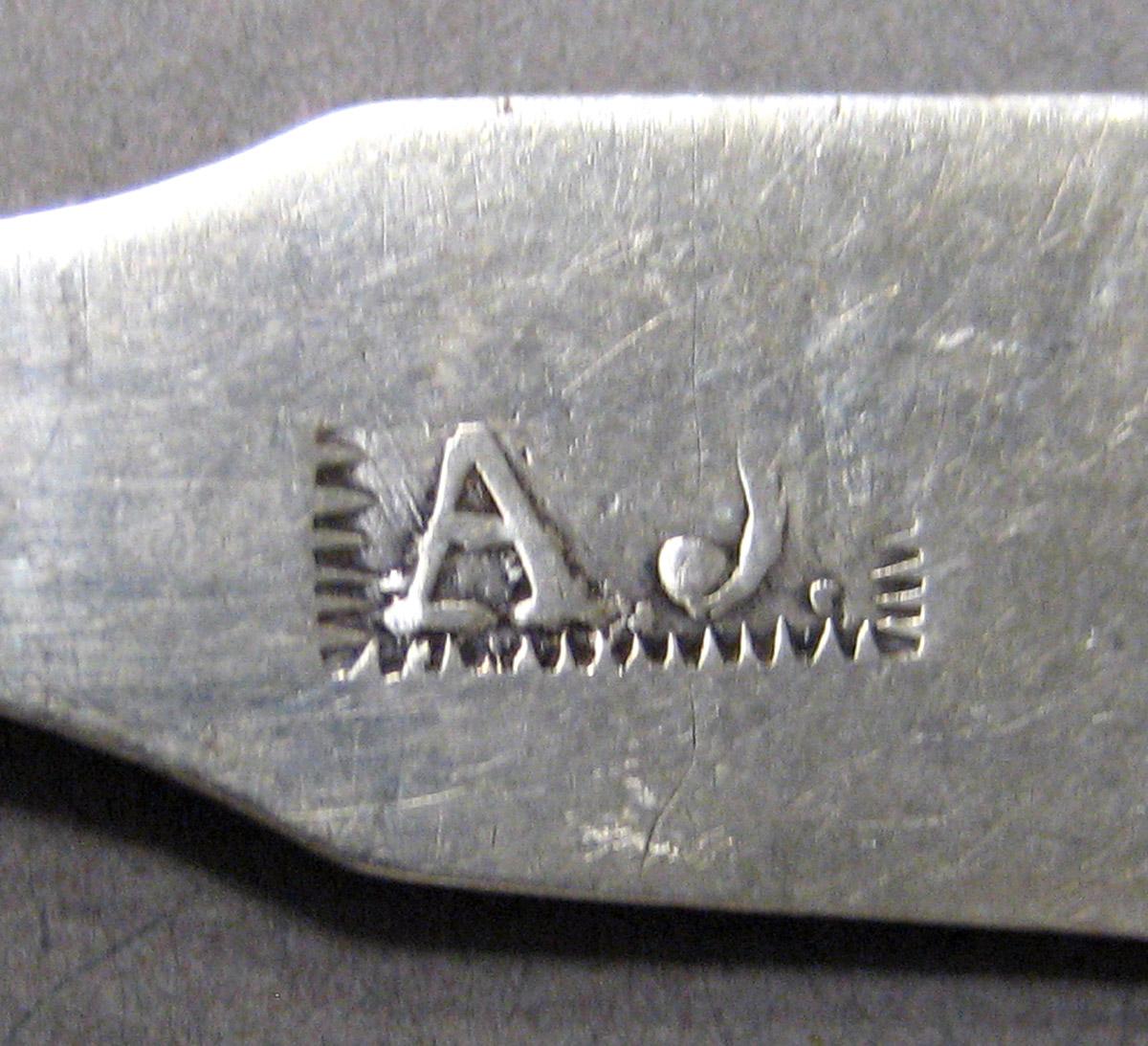 1998.0004.3302.002 Silver Spoon mark