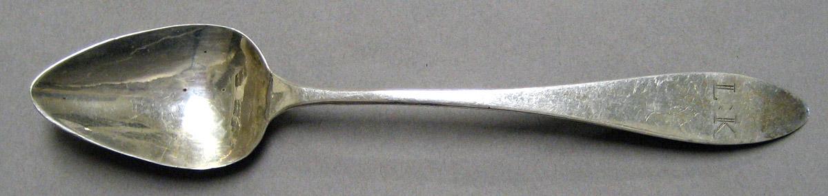 1998.0004.3303 Silver Spoon upper surface