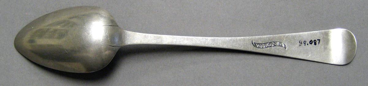 1998.0004.3307 Silver Spoon underside