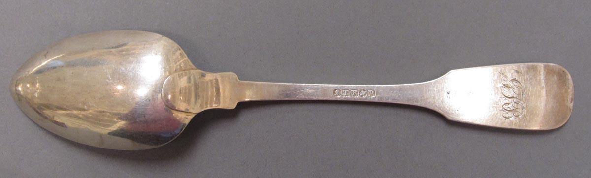 1998.0004.3316.002 spoon underside