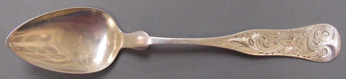 1998.0004.3319 spoon upper surface