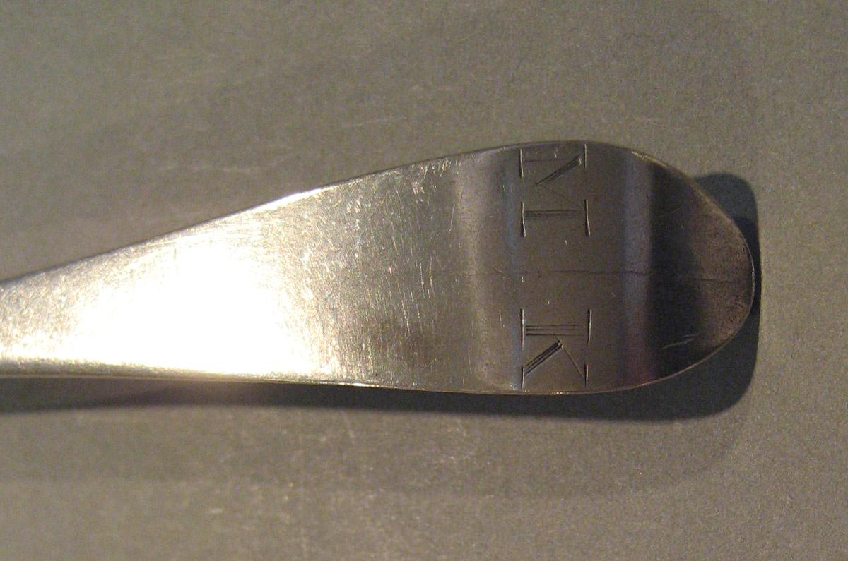 1998.0004.331 Spoon, Teaspoon (inscription)