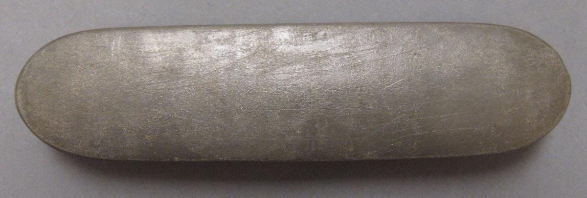 1998.0004.3327 B case upper surface
