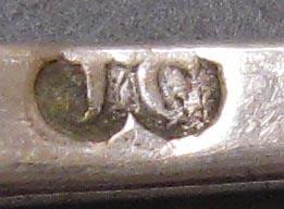 1998.0004.3329 spoon mark