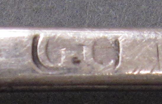 1998.0004.3330 spoon mark