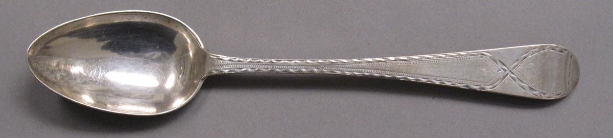 1998.0004.3338 spoon upper surface