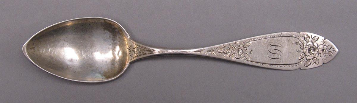 1998.0004.3339 spoon upper surface