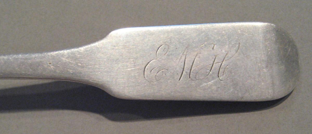 1998.0004.333 Spoon, Teaspoon (inscription)