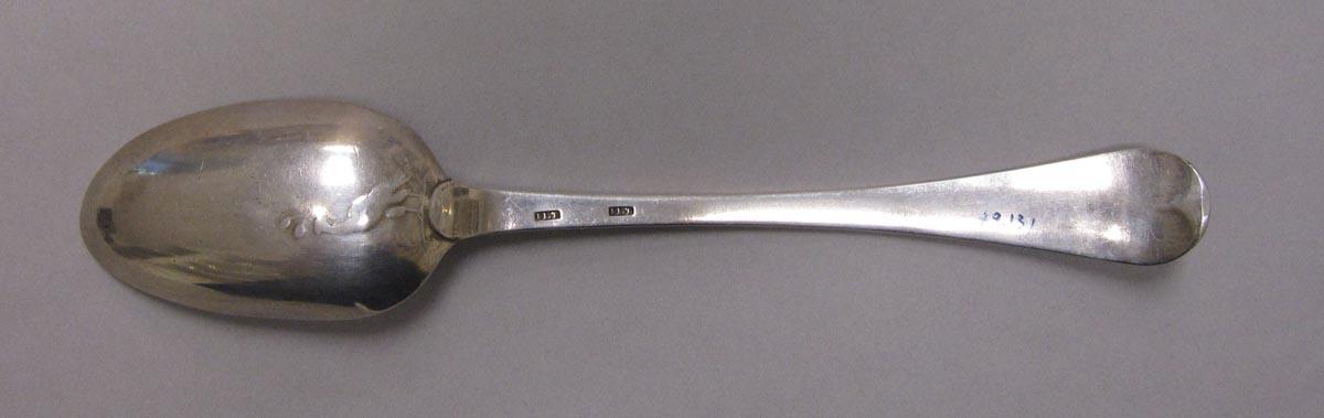 1998.0004.3350 spoon underside