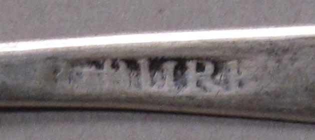 1998.0004.3351 spoon mark