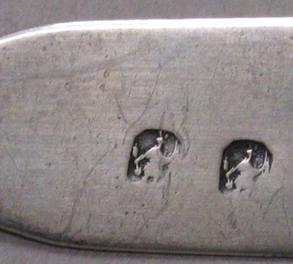 1998.0004.3353 spoon marks