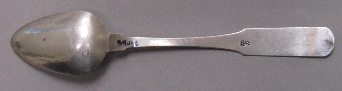 1998.0004.3355 spoon underside