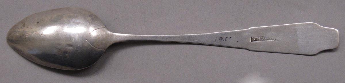 1998.0004.3363 spoon underside