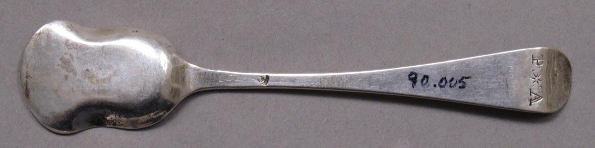 1998.0004.3366.001 spoon underside