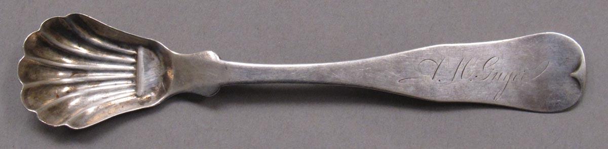 1998.0004.3371 spoon upper surface