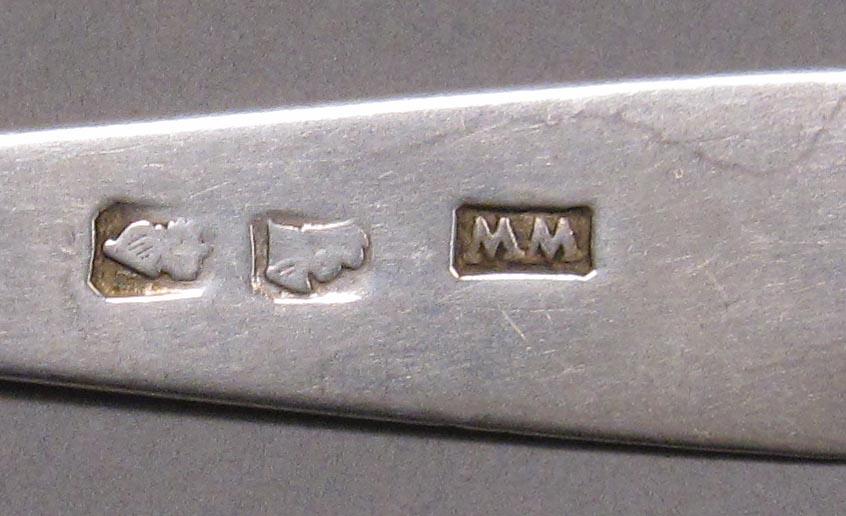 1998.0004.3385 spoon marks