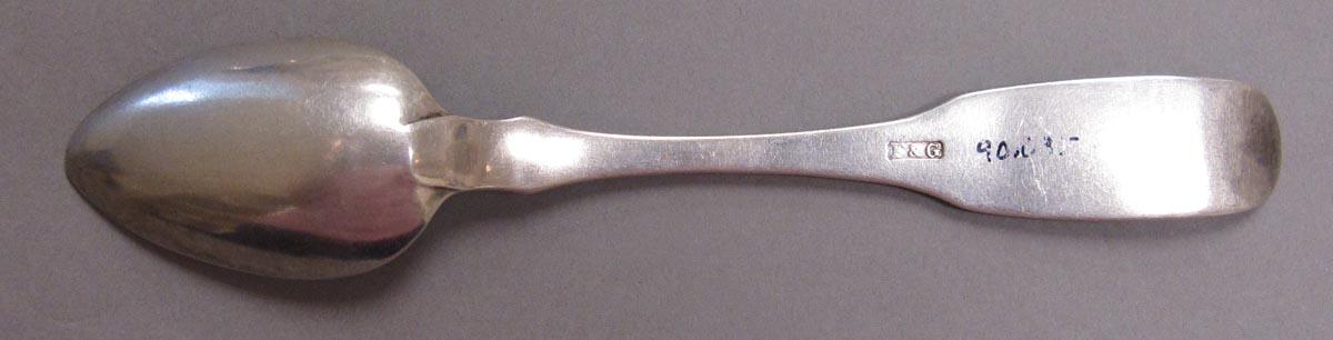 1998.0004.3392.002 spoon underside